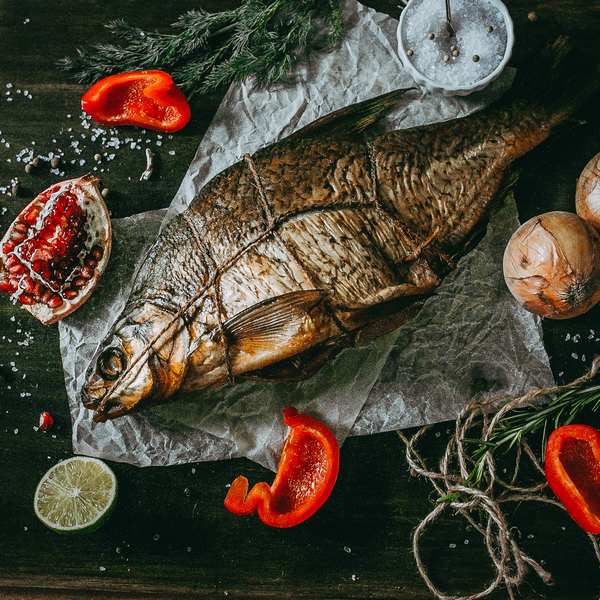 Лещ горячего копчения 